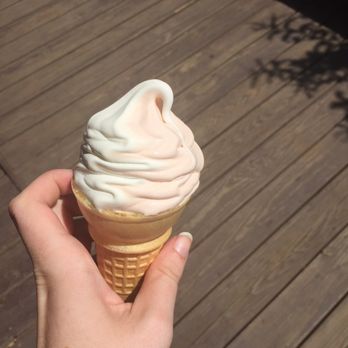 Chiles Peach Orchard - Peach and vanilla swirl soft serve - Farmers Market Near Me - Crozet, Virginia Chiles Peach Orchard - Peach and vanilla swirl soft serve - Farmers Market Near Me - Crozet, Virginia