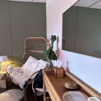 Rose Mountain Sanctuary - Massage Therapy Near Me - Redding, California