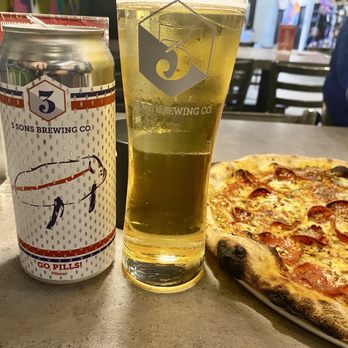 3 Sons Brewing - "Bills Pills" Craft beer, And a crispy pepperoni, pizza, fire, grilled and their brick oven. - Breweries Near Me - Dania Beach, Florida
