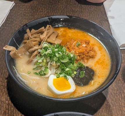 Tosh's Ramen-State Street by null