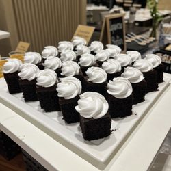 Courtyard by Marriott Iloilo - Chocolate