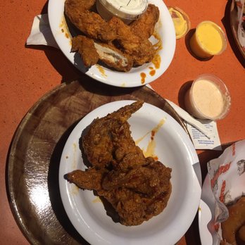Hooters - American Near Me - Oak Lawn, Illinois Hooters - American Near Me - Oak Lawn, Illinois