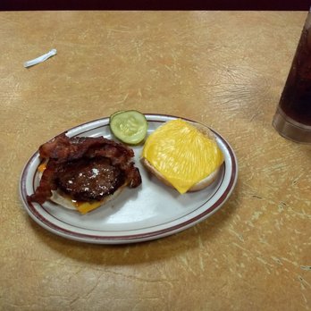 Holsten's - Bacon cheeseburger - Candy Stores Near Me - Bloomfield, New Jersey
