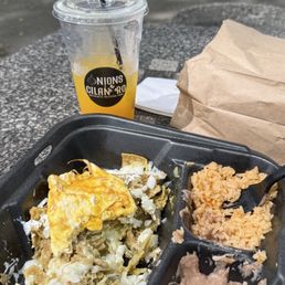 Chilaquiles Chilaquiles