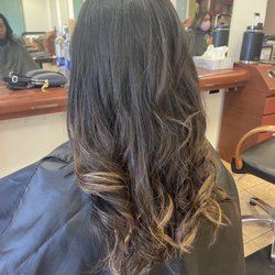 Red Hair Salon - Before