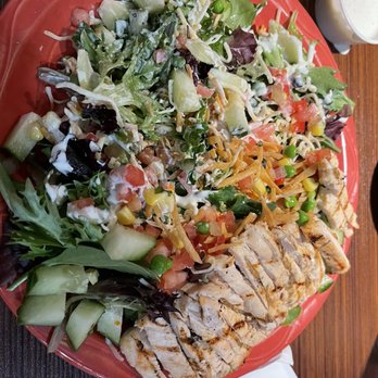 El Mariachi - a red plate with a salad on it - Mexican Near Me - Novi, Michigan El Mariachi - a red plate with a salad on it - Mexican Near Me - Novi, Michigan