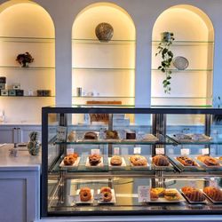 Left Bank Pastry - Pastry counter