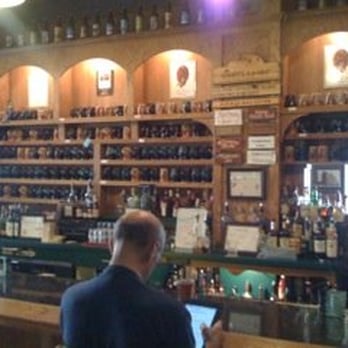 Hereford & Hops Steak House And Brewpub - bar and mug club - American Near Me - Escanaba, Michigan