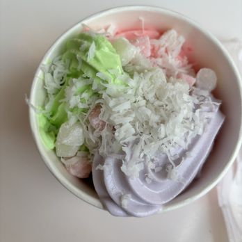 Cherry on Top - Taro, melon and Hawaiian/ tropical punch with mochi and coconut flakes - Ice Cream & Frozen Yogurt Near Me - Pearl City, Hawaii