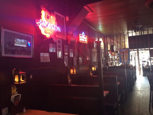 George's Bar & Restaurant by null