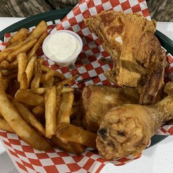Backroads Bar & Grill - Broasted chicken with fries