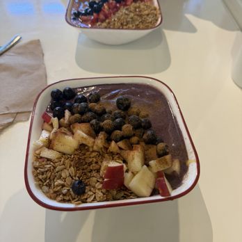 Remedy Cafe - Açaí protein bowl - Juice Bars & Smoothies Near Me - Hood River, Oregon Remedy Cafe - Açaí protein bowl - Juice Bars & Smoothies Near Me - Hood River, Oregon