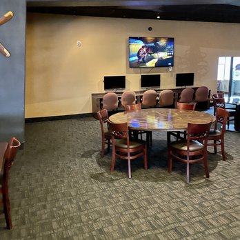 Spuds - Computer desk and sitting area. - American Near Me - Lemoore, California