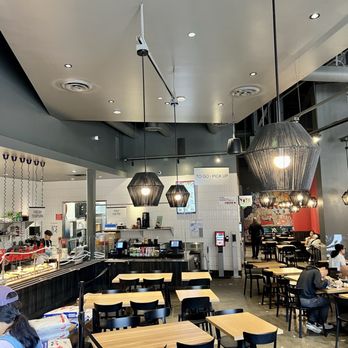 Marugame Udon - More seats - Japanese Near Me - Arcadia, California