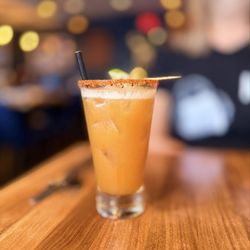 Pit & Tap