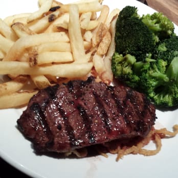 Cheddar's Scratch Kitchen - Steak dinner $9.99 - Comfort Food Near Me - Pinellas Park, Florida