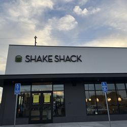 Shake Shack Torrance
