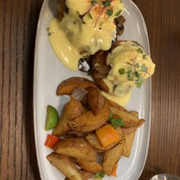 Eggs Benedict