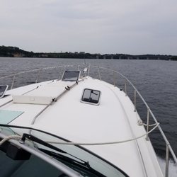 Party Cove Charters - Bow of the Sea Ray 400 Express