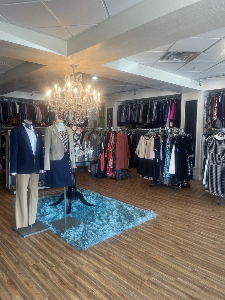 Dress For Success - social services organization in Phoenix, AZ