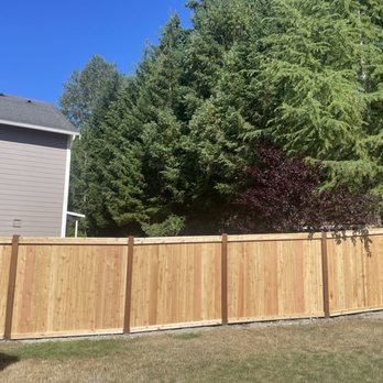 Kraft Fence - Ours was a relatively small job, including just about 100 feet of fence as well as two gates. This was knocked out in less than one day. - Fences & Gates Near Me Kraft Fence - Ours was a relatively small job, including just about 100 feet of fence as well as two gates. This was knocked out in less than one day. - Fences & Gates Near Me