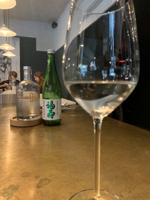 DIM Dining* by null