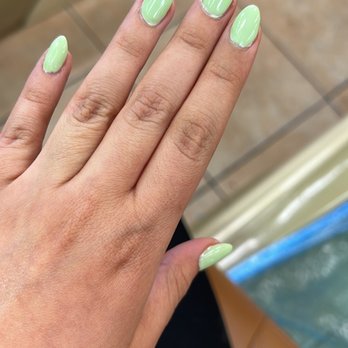 Carnation Nails - Nail Salons Near Me - Tarzana, California