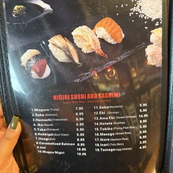 Sensei Sushi Bar & Grill - Nigiri sushi and sashimi - Sushi Bars Near Me - Kapaʻa, Hawaii
