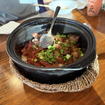 Da Fei Ge Restaurant - Chinese sausage and pork belly Clay pot - Chinese Near Me - Sacramento, California