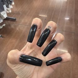 Regal Nails, Salon & Spa