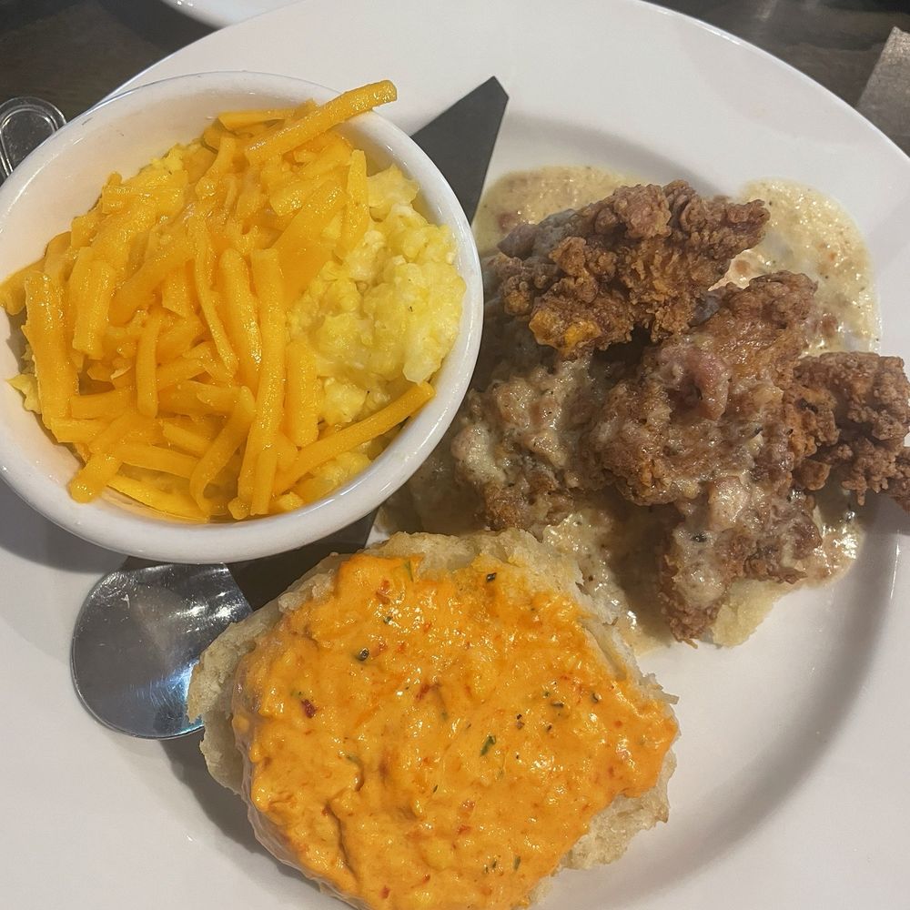 B Matthews Eatery - Southern fried chicken Ike. With gravy and pimento cheese. - New American Near Me - Savannah, Georgia B Matthews Eatery - Southern fried chicken Ike. With gravy and pimento cheese. - New American Near Me - Savannah, Georgia