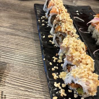 Kakuna Sushi - Sushi Bars Near Me - Milpitas, California