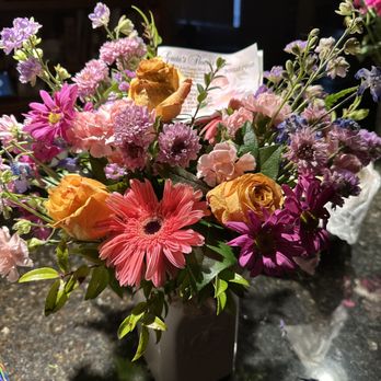 Gaeta's Flowers - Florists Near Me - Los Gatos, California Gaeta's Flowers - Florists Near Me - Los Gatos, California