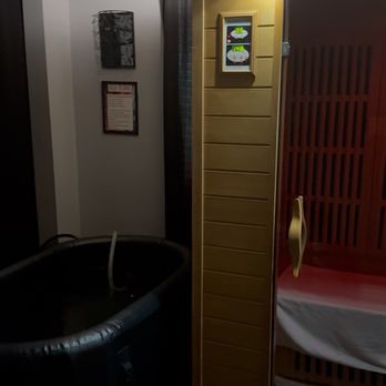 Body Shape Glendora - Cold plunge and Sauna - Body Contouring Near Me - Glendora, California