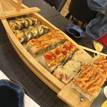 Sushi Payce - Sushi boat - Sushi Bars Near Me - Chicago, Illinois Sushi Payce - Sushi boat - Sushi Bars Near Me - Chicago, Illinois