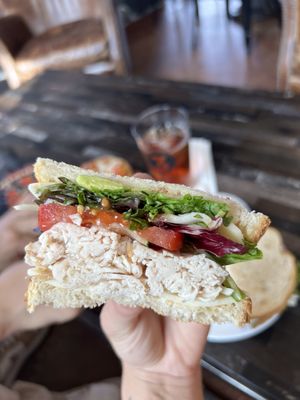 Crema & Vine by null