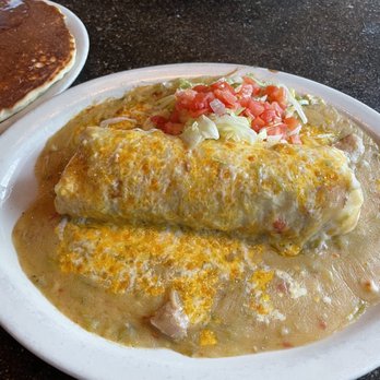 Trail Riders Restaurant - Egg burro with bacon and green chili. - American Near Me - Eagar, Arizona