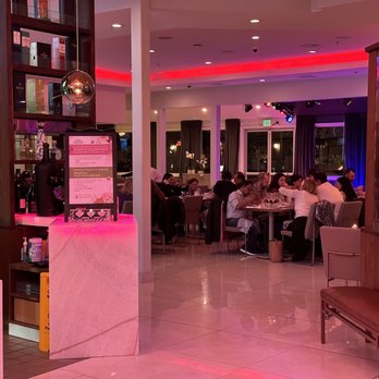 Caspian Mediterranean Kitchen - Bar to the left dining area on the right - Persian/Iranian Near Me - Foothill Ranch, California