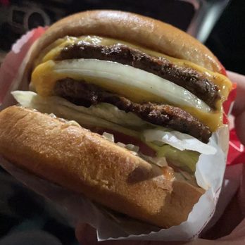 In-N-Out Burger - Burgers Near Me - Keizer, Oregon