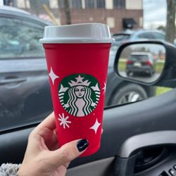 Starbucks - Red Cup Day