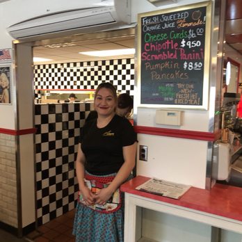 Harry's Diner - Diners Near Me - Sheboygan, Wisconsin