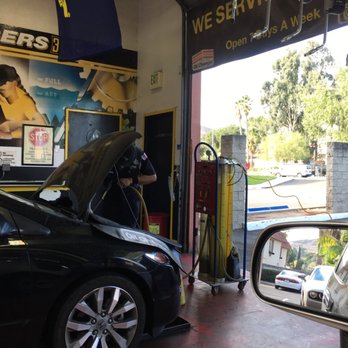 Oil Changers - Clean shop too. - Oil Change Stations Near Me - Poway, California