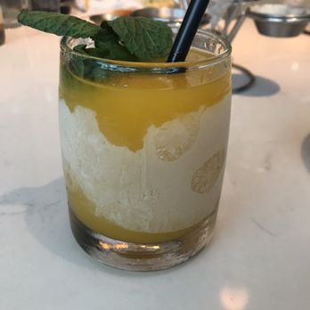 Hudson House - Bellini - Seafood Near Me - Addison, Texas