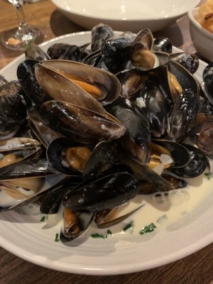 SOLE Seafood & Grill by null