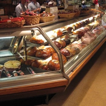 Delicious Orchards - boar's head meats - Fruits & Veggies Near Me - Colts Neck, New Jersey