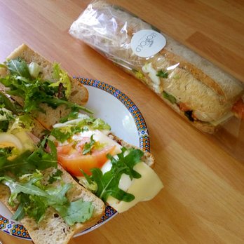 Léopold Café Presse - All the salad falls out of your sandwich when you make your first bite. - Cafes Near Me - Ixelles, BRU