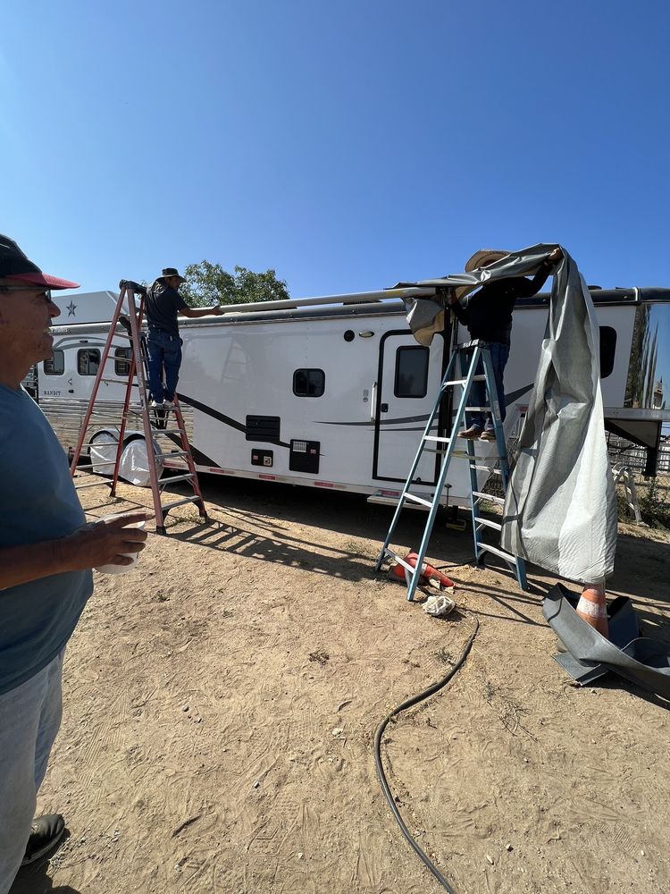 Slide of First Choice RV