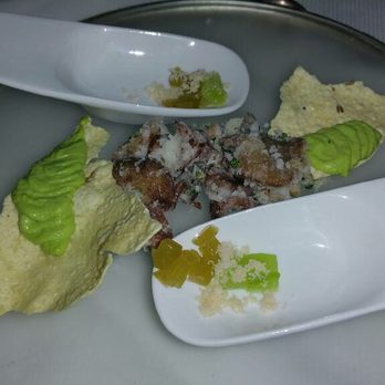 The Painted Lady - Appetizer - Mushroom with sea salt and cucumber purée chip - New American Near Me - Newberg, Oregon The Painted Lady - Appetizer - Mushroom with sea salt and cucumber purée chip - New American Near Me - Newberg, Oregon