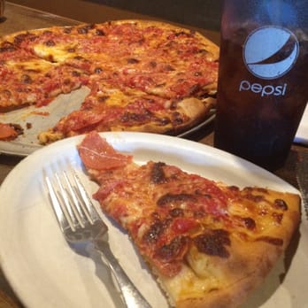 Santarpio's Pizza - Pizza @ Santarpio's - Pizza Near Me - Boston, Massachusetts Santarpio's Pizza - Pizza @ Santarpio's - Pizza Near Me - Boston, Massachusetts