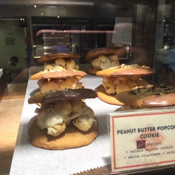 Hole in the Wall - Fun cookies - Filipino Near Me - Makati, NCR